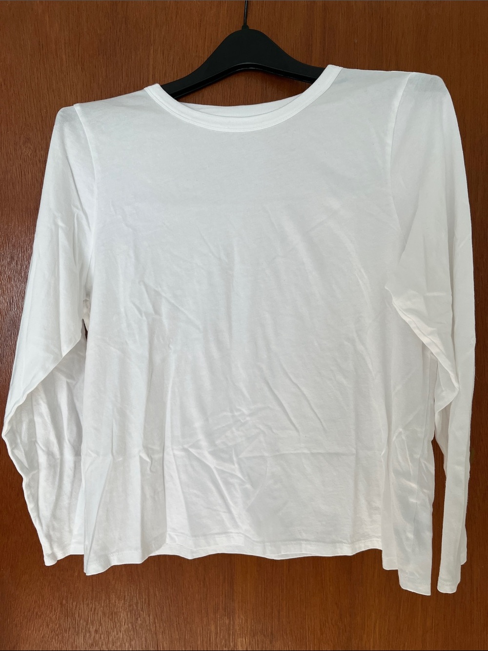 Old Navy White Long-Sleeve Crew Tee